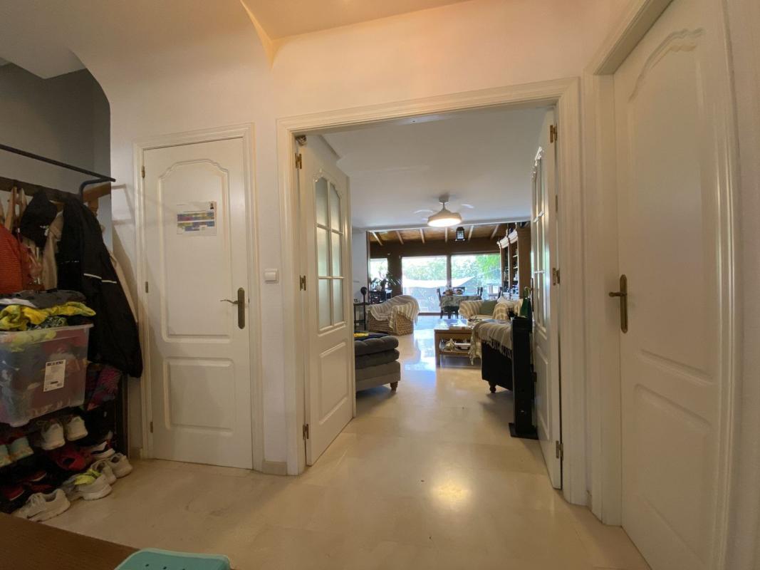 Properties for sale and rent in Spain photo 3