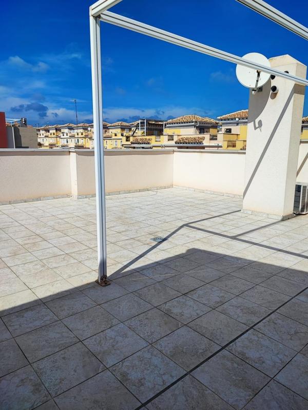 Propiedades en venta y alquiler en España photo 3