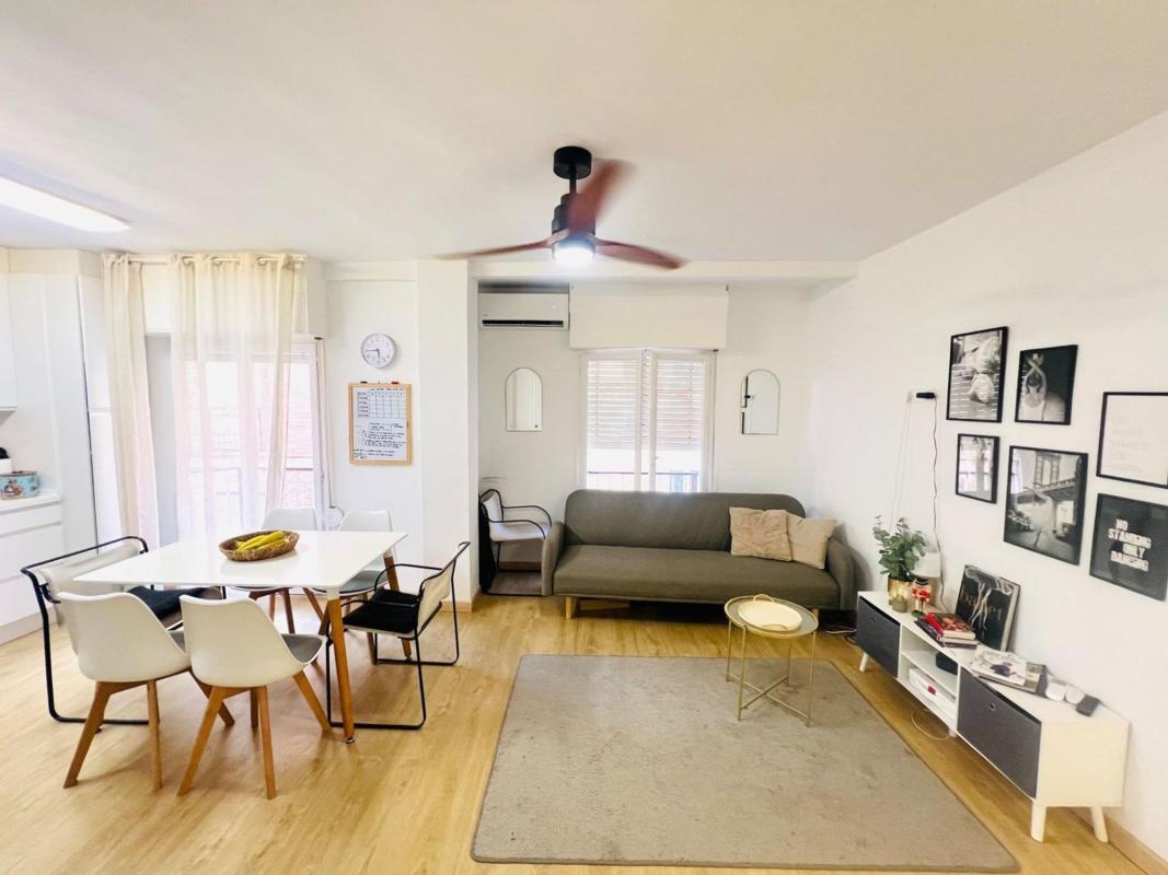 Sale of apartment in Piso en Centro, Elche / Elx, Elche / Elx
 photo 3