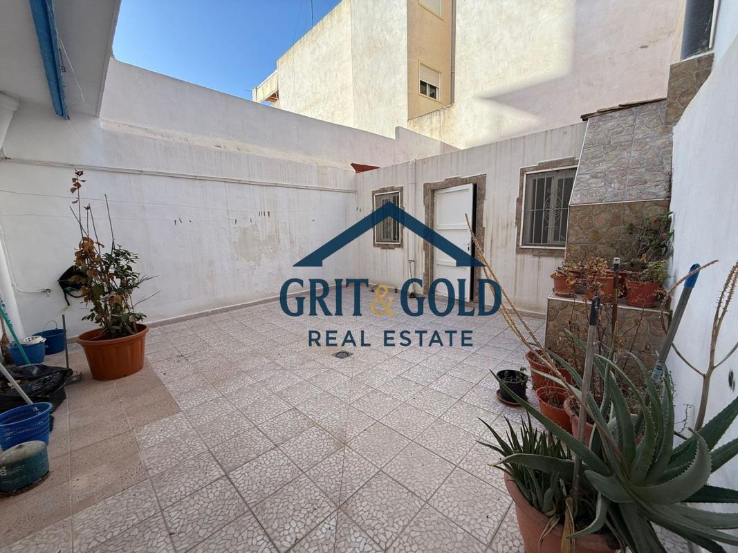 Venta de piso en Piso en Calle Alacant, Centro, Santa Pola, Santa Pola
photo 1