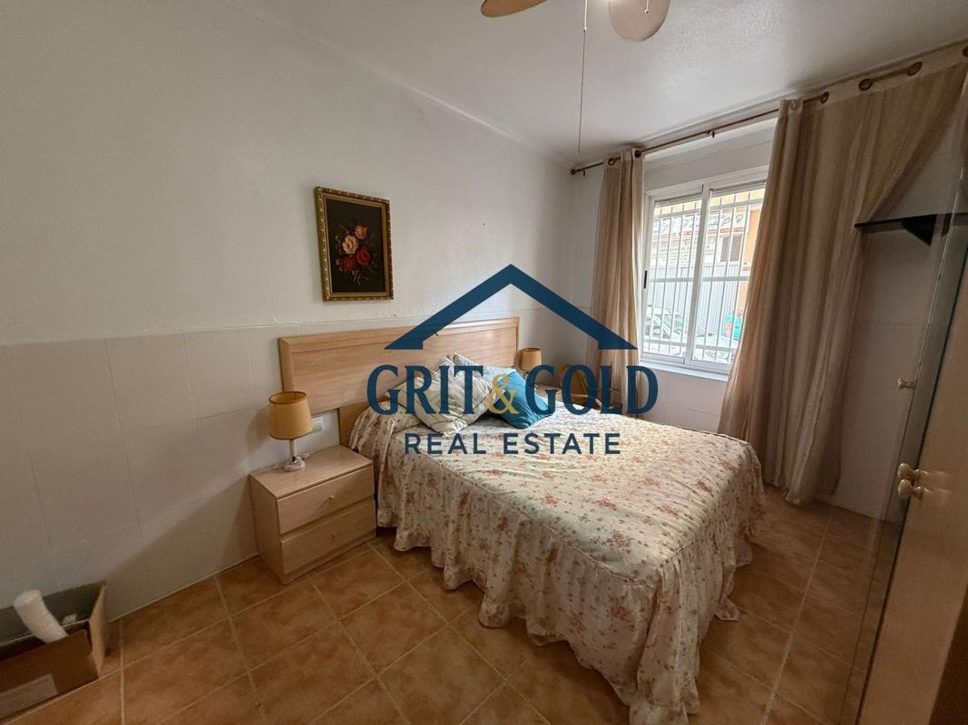 Venta de piso en Piso en Calle Alacant, Centro, Santa Pola, Santa Pola
photo 4