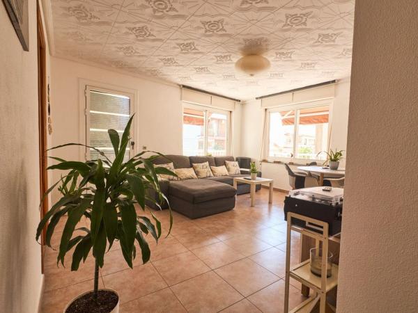 Продажа квартиры на Piso en Calle Patricio Perez, Centro - Muelle Pesquero, Torrevieja, Торревьеха
 photo 1