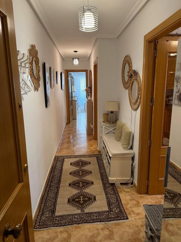 Venta de piso en Piso en Calle Isabel la Catolica, 58, Puerto, Santa Pola, Santa Pola
photo 2