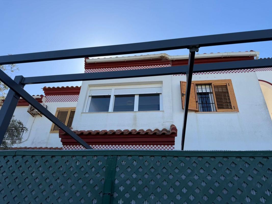 Properties for sale and rent in Spain photo 4