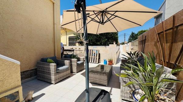 Independent chalet for sale in Casa o chalet en Nueva Torrevieja, Torrevieja, Torrevieja
thumbnail 2