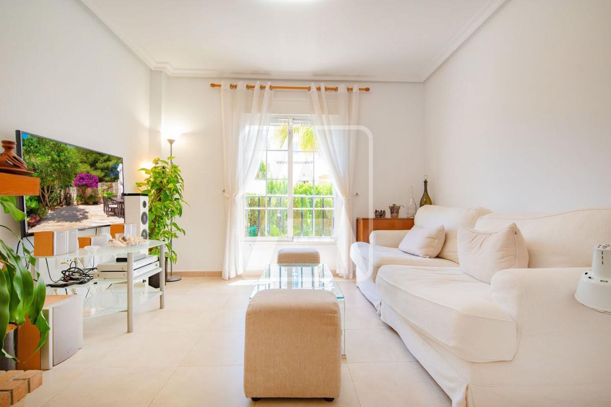 Properties for sale and rent in Spain photo 4