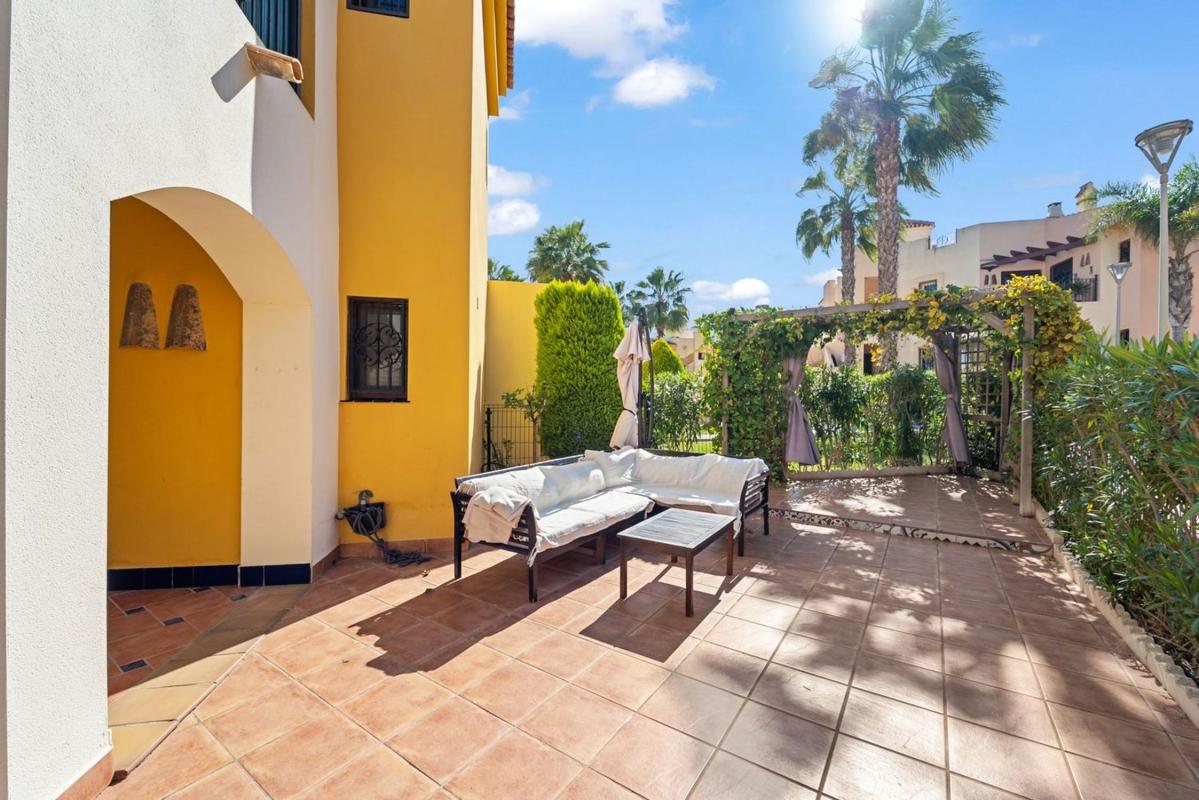 Sale of apartment in Piso en Calle Abreu, Los Balcones - Los Altos del Edén, Torrevieja, Torrevieja
 photo 4