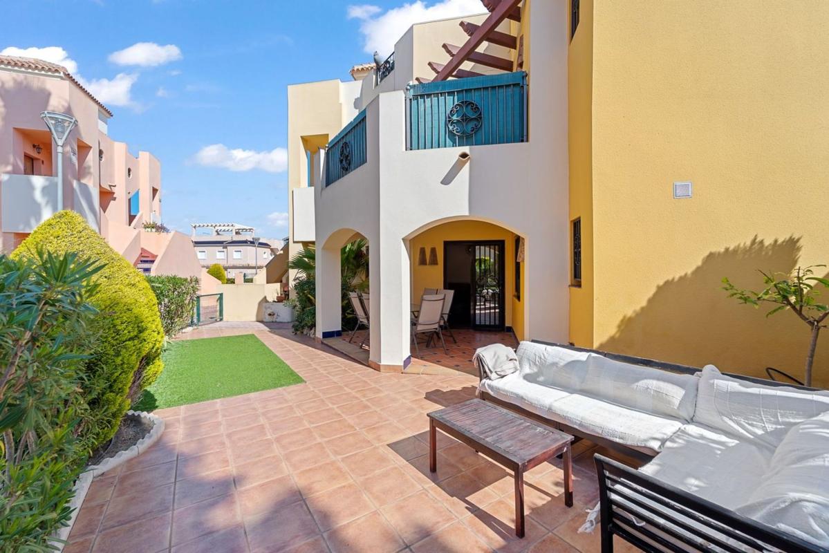 Sale of apartment in Piso en Calle Abreu, Los Balcones - Los Altos del Edén, Torrevieja, Torrevieja
 photo 5