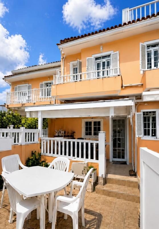 Properties for sale and rent in Spain photo 2