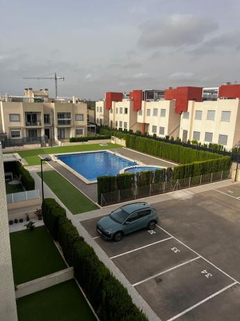 Chalet adosado en Avenida Paris s/n, Zona los Frutales, Torrevieja photo 1