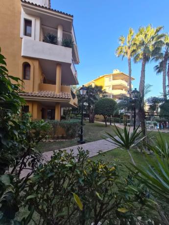 Продажа квартиры на Piso en Calle Mar Gruesa, 7, Punta Prima, Torrevieja, Торревьеха
thumbnail 1