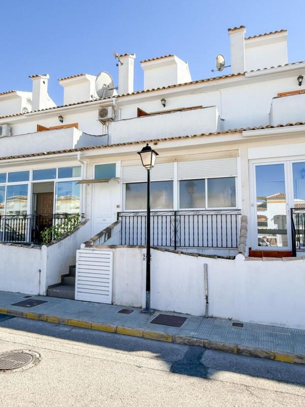 Propiedades en venta y alquiler en España photo 2