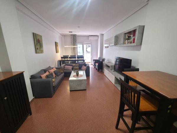 Продажа квартиры на Piso en Ronda D. Ricardo Lafuente Aguado, Parque Acuático - Sector 25, Torrevieja, Торревьеха
thumbnail 1