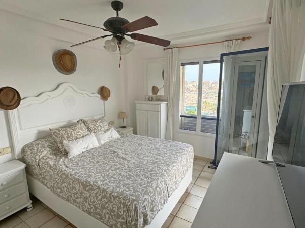 Продажа квартиры на Piso en Avenida de los españoles, Cañada del Molino, Torrevieja, Торревьеха
thumbnail 3