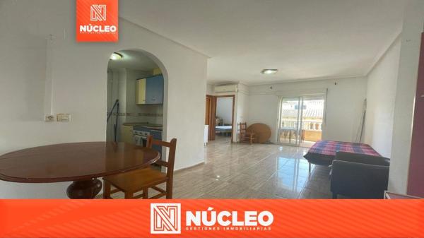 Sale of flat in Piso en Calle Finlandia, Playa de los Locos, Torrevieja, Torrevieja
 photo 1