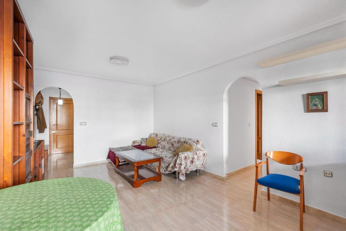 Venta de piso en Piso en Calle Apolo, 66, Antonio Machado, Torrevieja, Torrevieja
photo 3