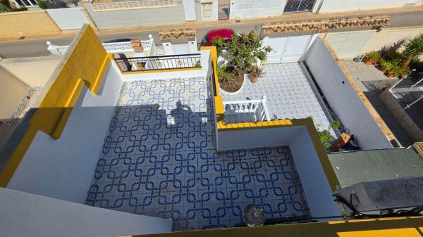 Chalet pareado en Calle Alfredo Kraus, 76, La Siesta - El Salado - Torreta, Torrevieja photo 1