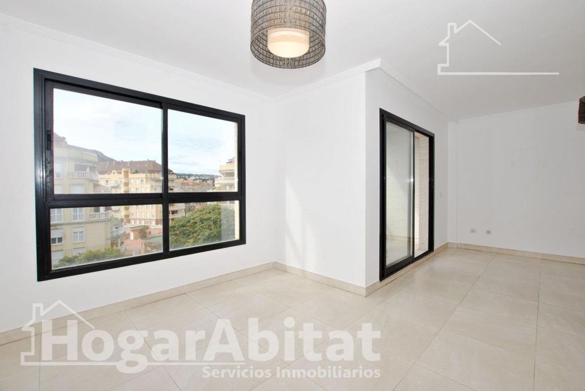 Sale of apartment in Piso en Avenida Juan Chabás, Saladar, Denia, Denia
photo 3
