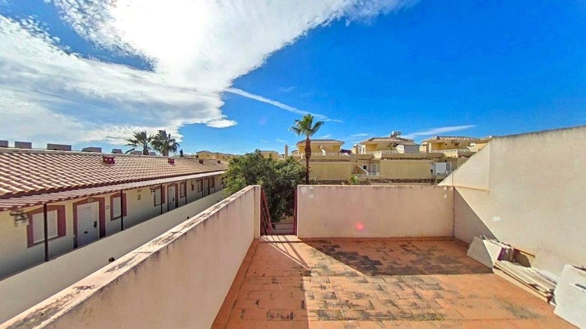 Properties for sale and rent in Spain photo 2