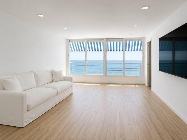 Sale of flat in Piso en La Albufereta, Alicante / Alacant, Alicante
thumbnail 2