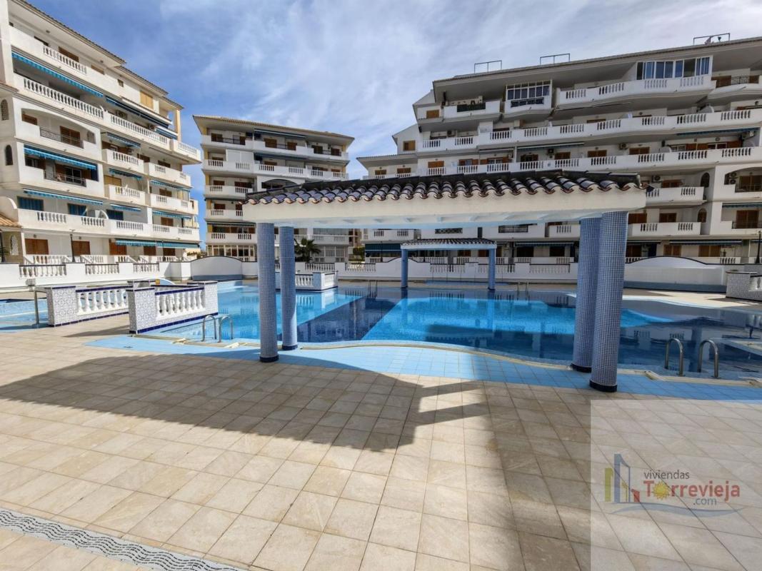 Продажа квартиры на Piso en Los Europeos, Torrevieja, Торревьеха
photo 2