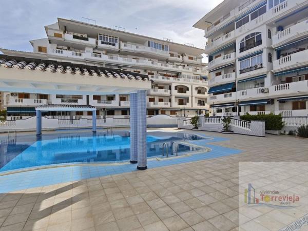 Venta de piso en Piso en Los Europeos, Torrevieja, Torrevieja
thumbnail 3