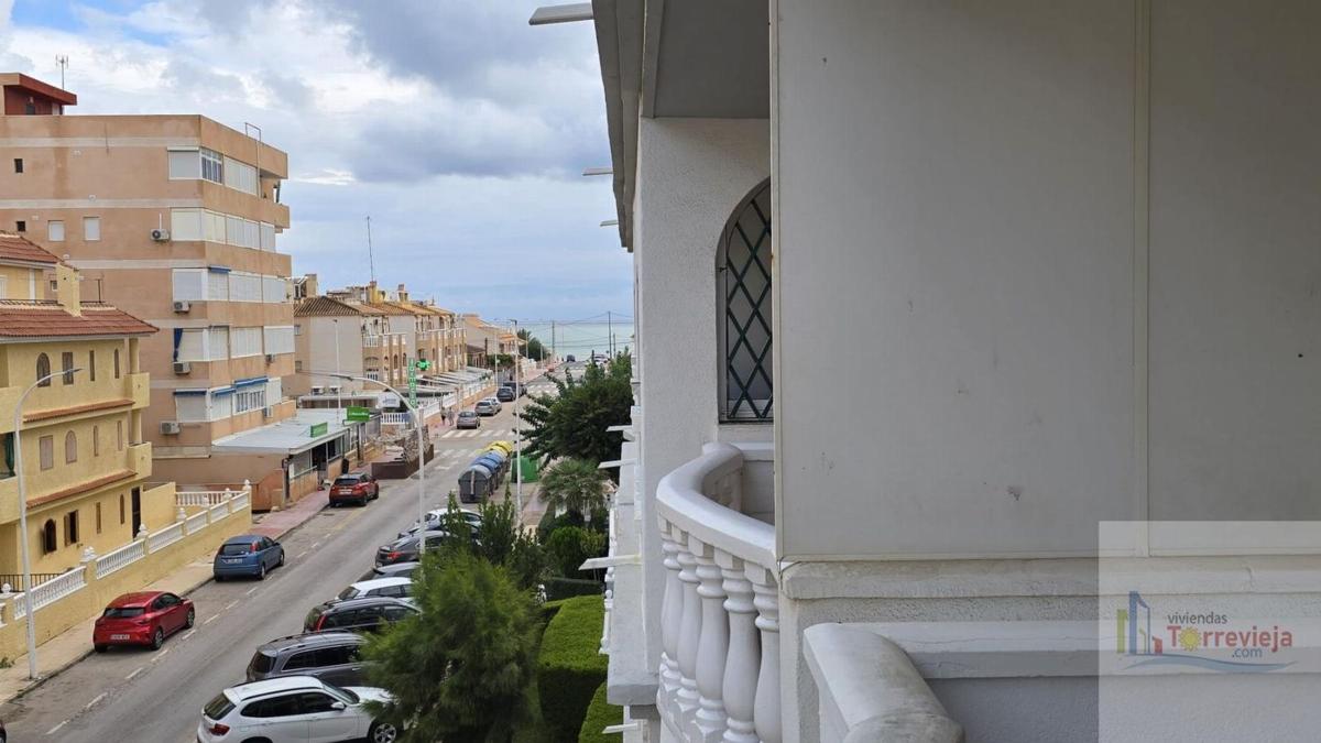 Продажа квартиры на Piso en Los Europeos, Torrevieja, Торревьеха
photo 5