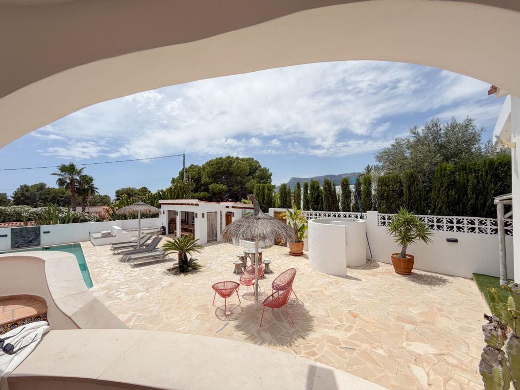 Properties for sale and rent in Spain photo 5