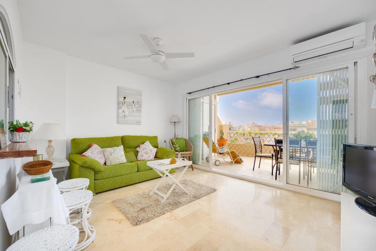 Продажа пентхауса на Ático en Calle Capitán García Gea, Playa del Cura, Torrevieja, Торревьеха photo 2