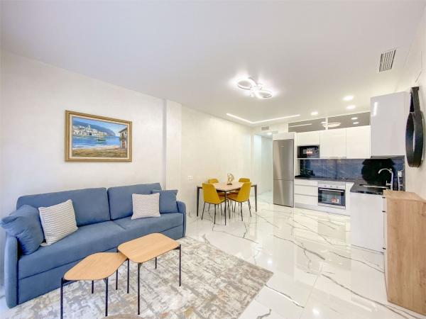Продажа квартиры на Piso en Avenida de la Purisima, Playa del Cura, Torrevieja, Торревьеха
thumbnail 2