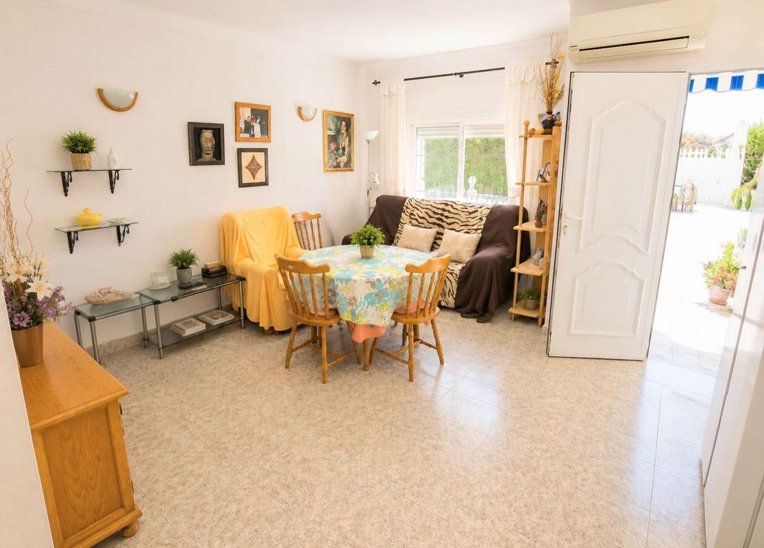 Properties for sale and rent in Spain photo 4