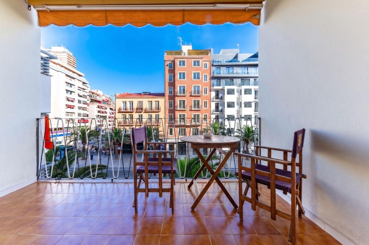 Sale of apartment in Piso en Estacion, De La, 10, Ensanche-Diputación, Alicante / Alacant, Alicante
photo 1