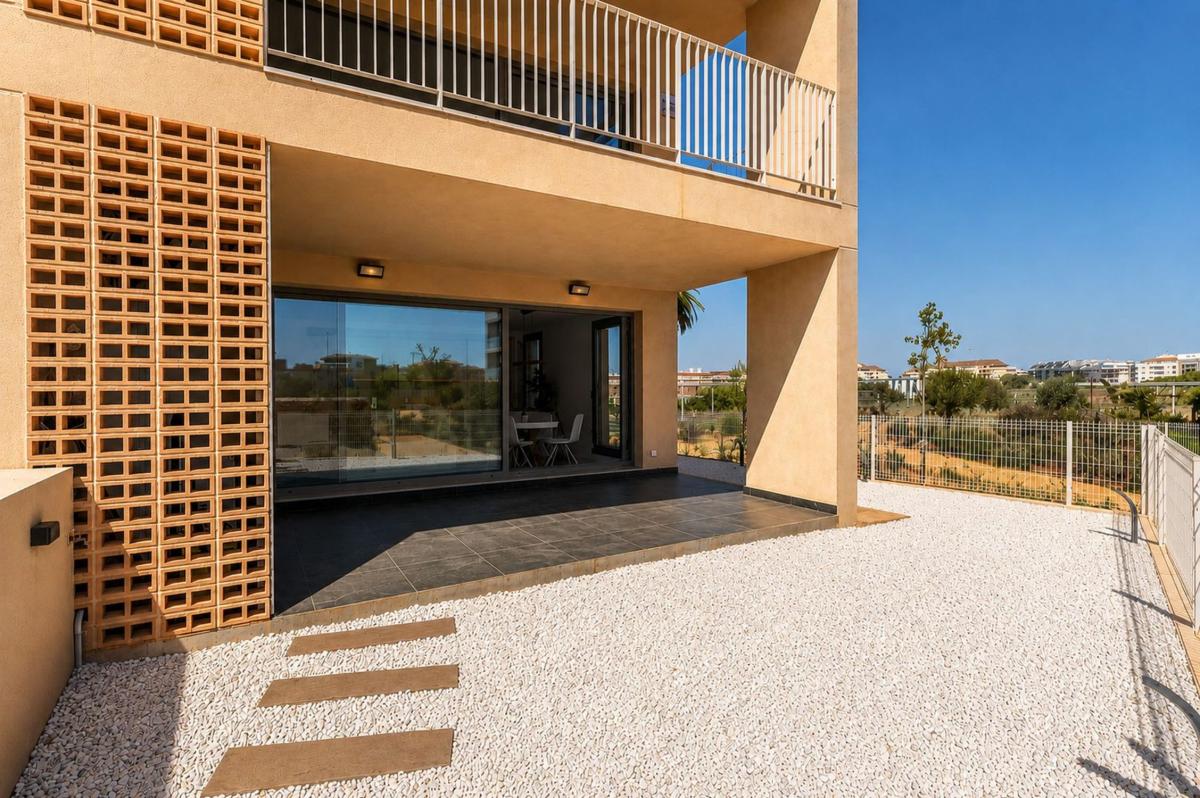 Sale of apartment in Piso en El Montgó, Denia, Denia
photo 1