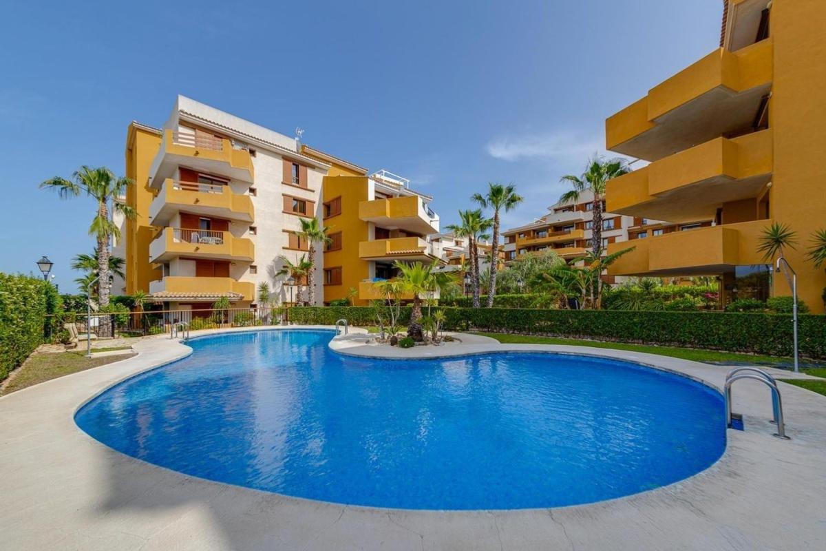 Продажа квартиры на Piso en Calle Mar de Fondo, 2, Punta Prima, Torrevieja, Торревьеха
photo 1