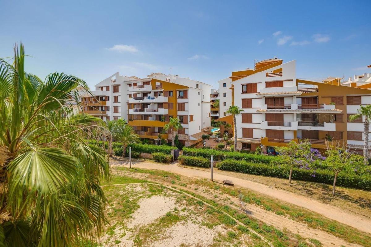Продажа квартиры на Piso en Calle Mar de Fondo, 2, Punta Prima, Torrevieja, Торревьеха
photo 4