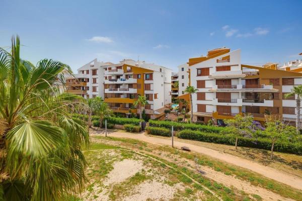 Продажа квартиры на Piso en Calle Mar de Fondo, 2, Punta Prima, Torrevieja, Торревьеха
 photo 4
