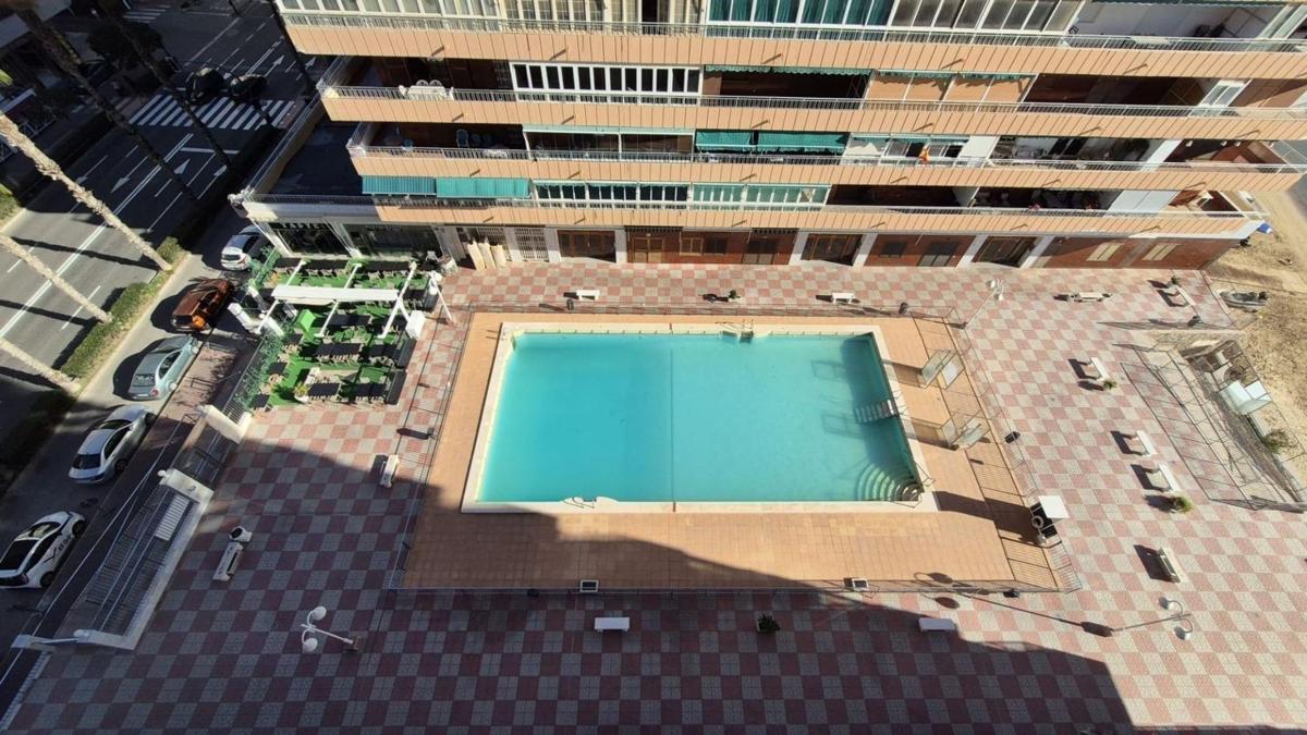 Продажа квартиры на Piso en Avenida Doctor Gregorio Marañón, El Acequión, Torrevieja, Торревьеха
photo 2