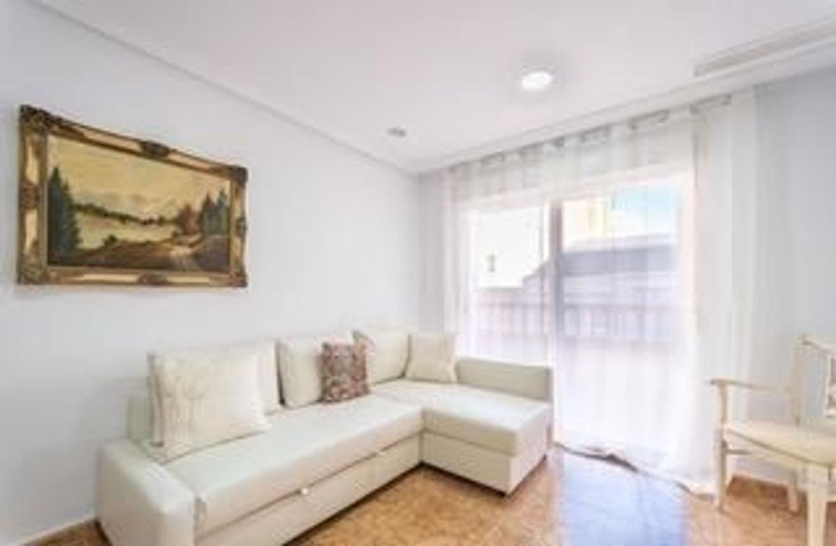 Продажа квартиры на Piso en Las Piscinas Naturales, Torrevieja, Торревьеха
photo 5