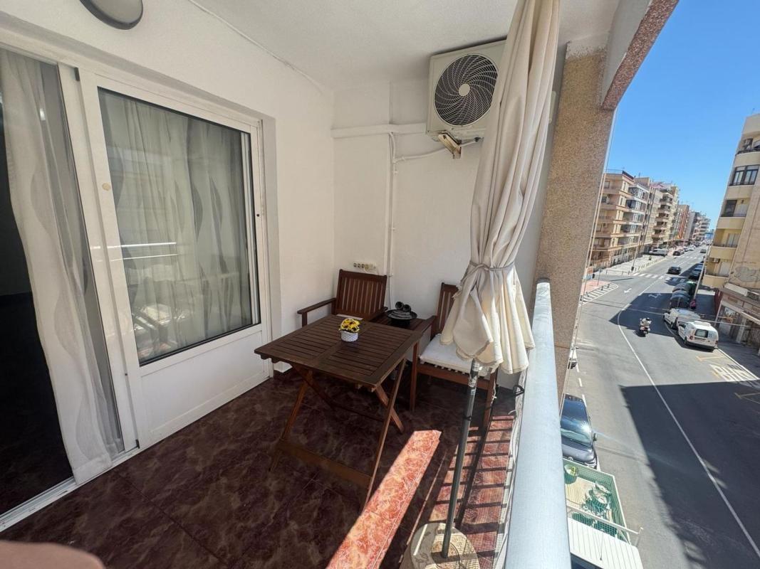Venta de piso en Piso en Playa del Cura, Torrevieja, Torrevieja
photo 1