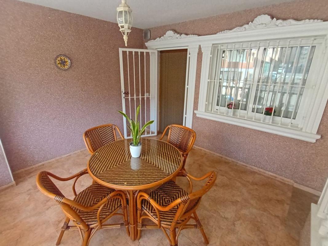 Sale of apartment in Piso en Calle Ramón Gallud, 206, Playa del Cura, Torrevieja, Torrevieja
photo 4