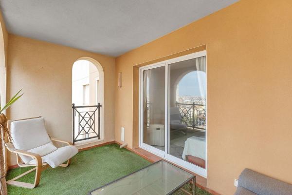 Sale of flat in Piso en Avenida Roentgen, Zona los Frutales, Torrevieja, Torrevieja
 photo 3