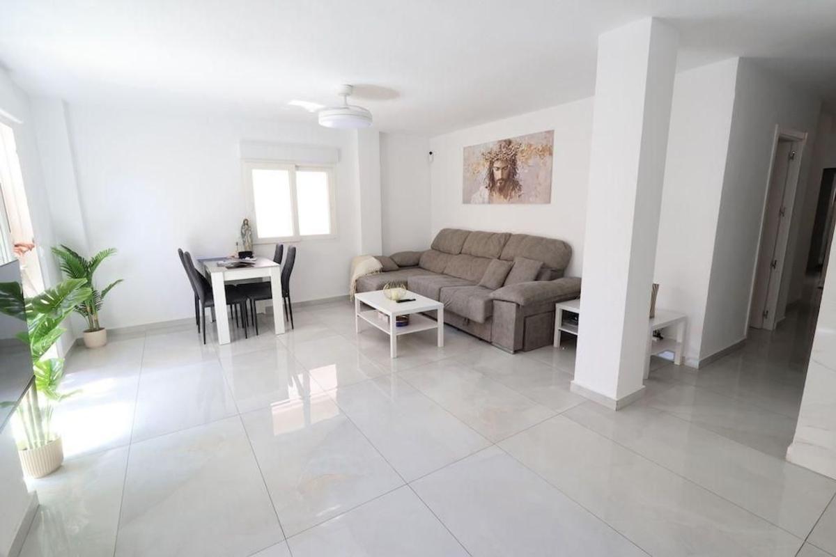 Продажа квартиры на Piso en Calle San Miguel de Salinas, El Acequión, Torrevieja, Торревьеха
photo 4