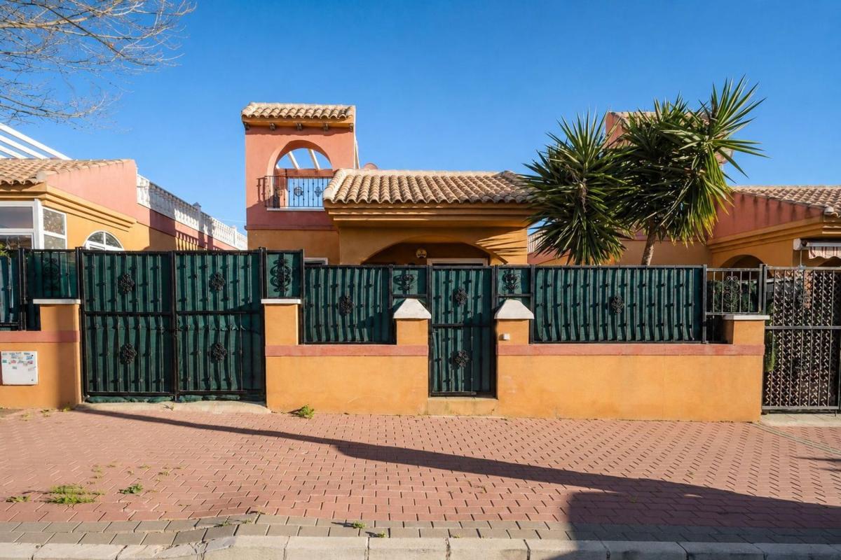 Properties for sale and rent in Spain photo 1