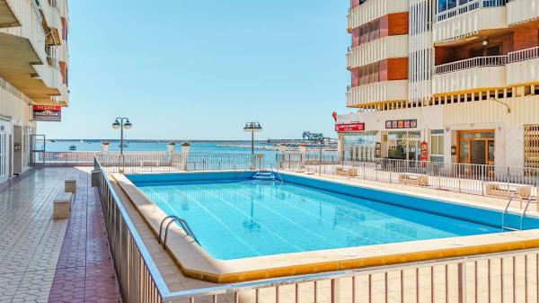 Продажа квартиры на Piso en Avenida Doctor Gregorio Marañón, El Acequión, Torrevieja, Торревьеха
 photo 4
