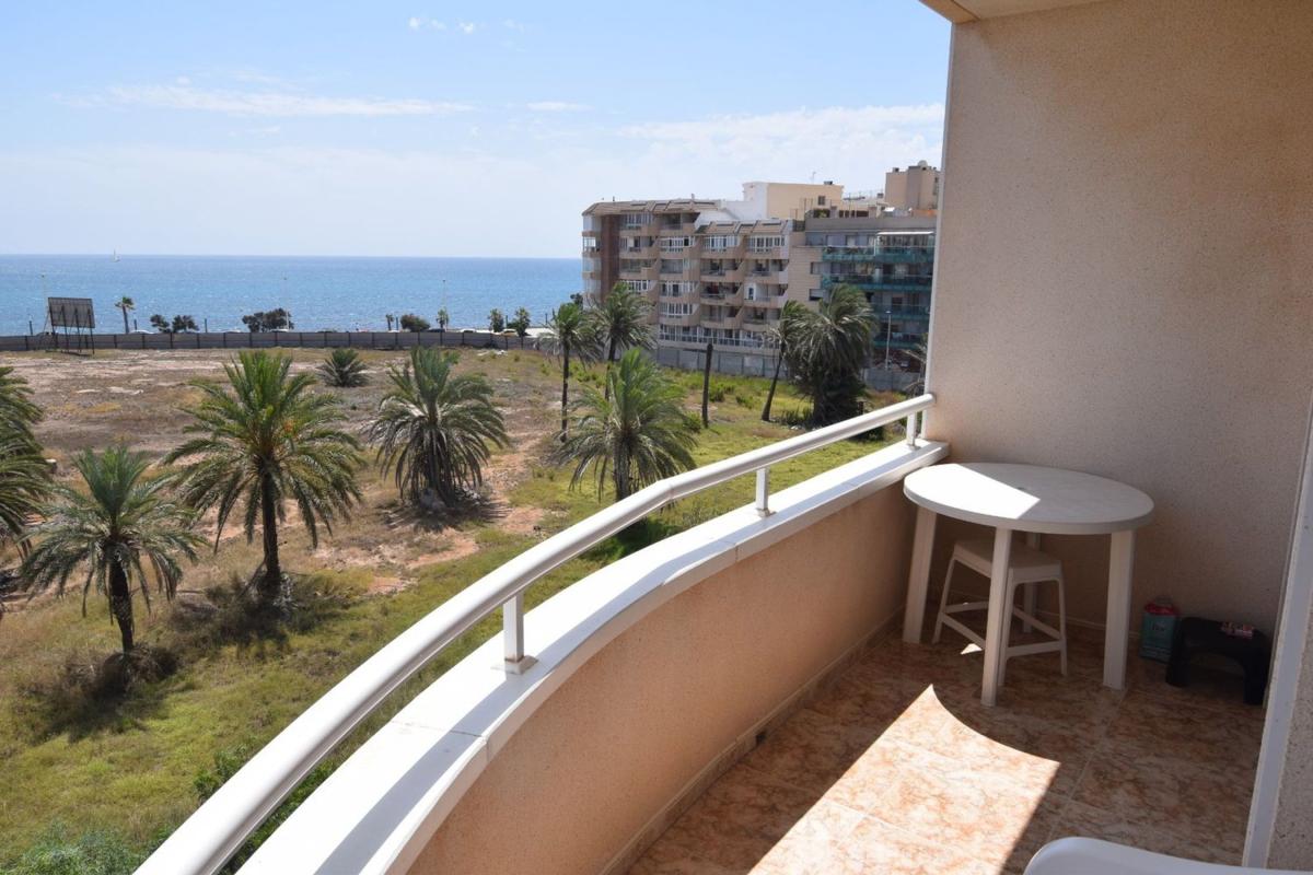 Venta de piso en Piso en Calle la Sal, 6, Playa del Cura, Torrevieja, Torrevieja
photo 1
