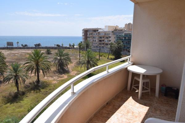 Venta de piso en Piso en Calle la Sal, 6, Playa del Cura, Torrevieja, Torrevieja
photo 1