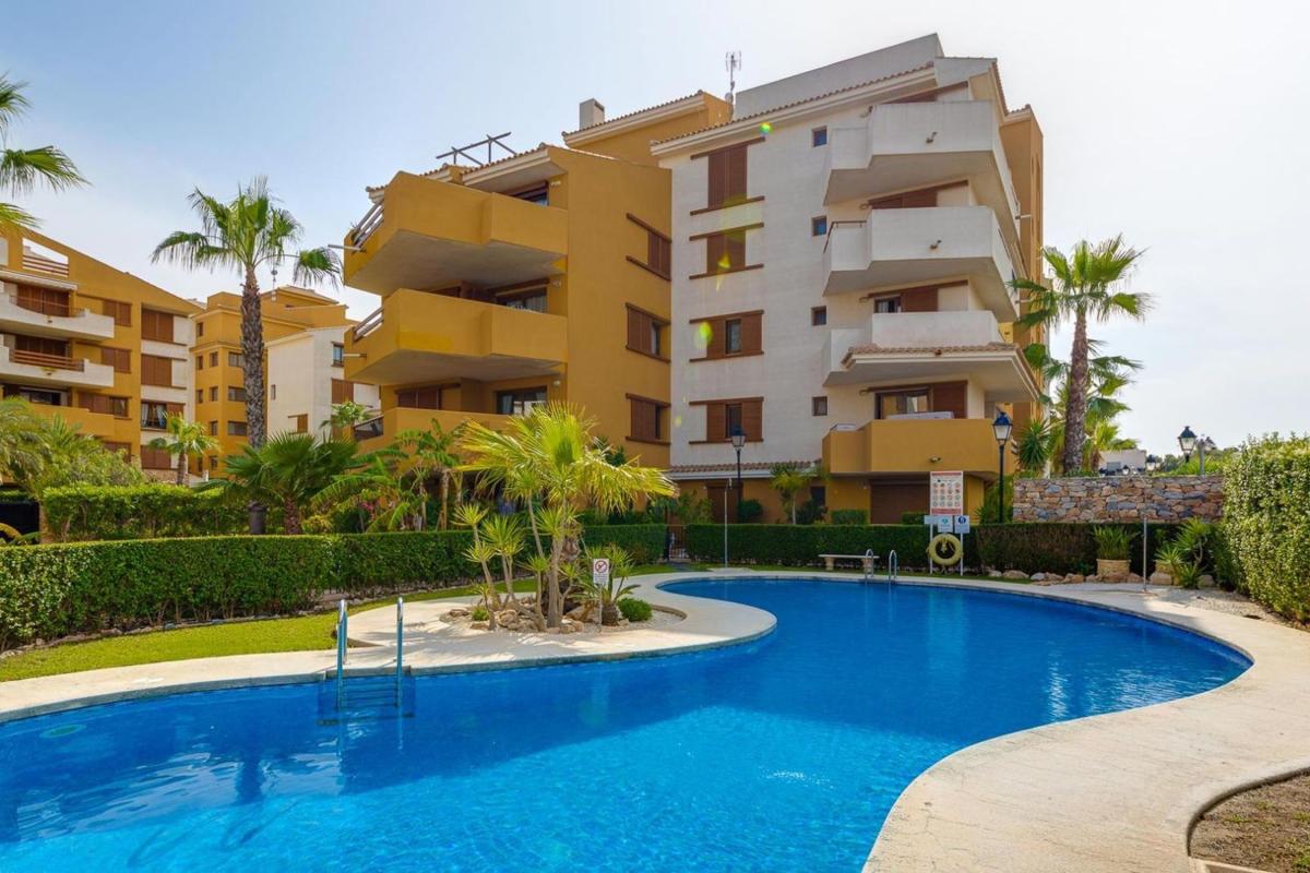 Продажа квартиры на Piso en Calle Mar de Fondo, Punta Prima, Torrevieja, Торревьеха
photo 3