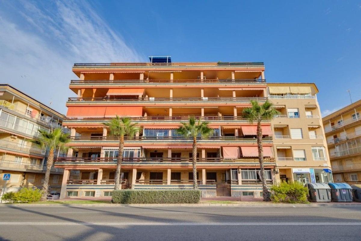 Продажа квартиры на Piso en Playa de los Náufragos, Torrevieja, Торревьеха
photo 2