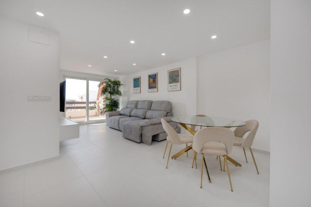 Продажа квартиры на Piso en Playa de los Náufragos, Torrevieja, Торревьеха
photo 3