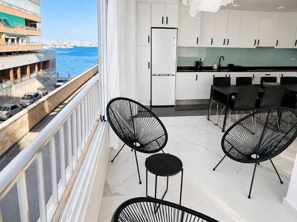 Продажа квартиры на Piso en Calle Mar Rojo, La Veleta, Torrevieja, Торревьеха
photo 1